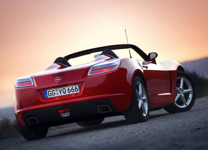 Especificaciones técnicas de Opel GT - picture 4