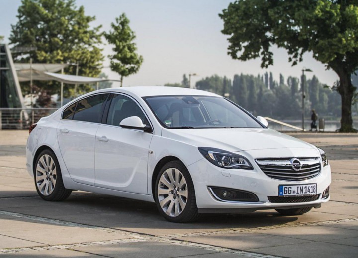 Especificaciones técnicas de Opel Insignia Sedan - picture 2