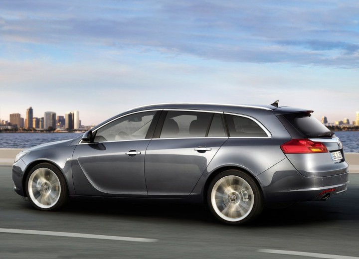 Технические характеристики о Opel Insignia Sports Tourer - picture 2
