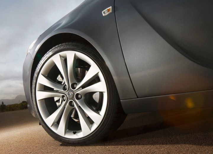 Технические характеристики о Opel Insignia Sports Tourer - picture 9