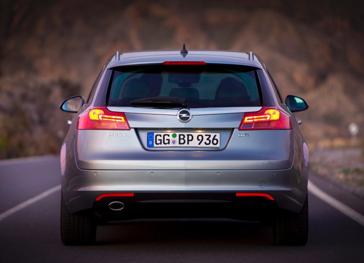 Технические характеристики о Opel Insignia Sports Tourer - picture 4