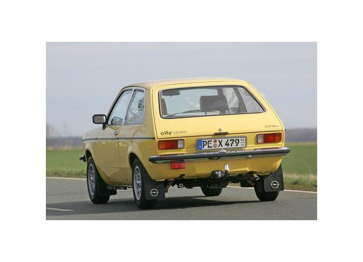 Especificaciones técnicas de Opel Kadett C City - picture 3