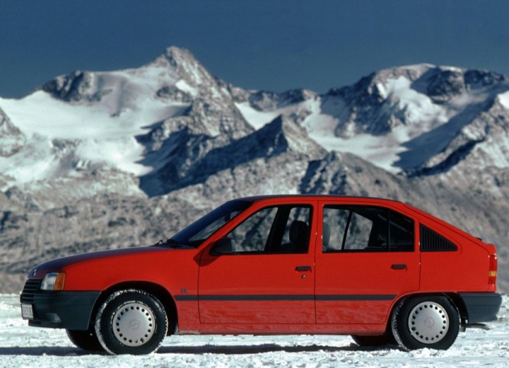 Caractéristiques techniques de Opel Kadett E - picture 7