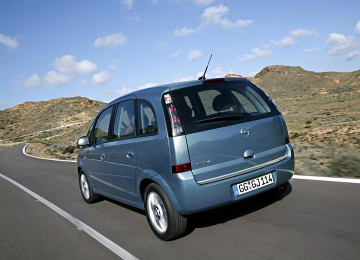 Especificaciones técnicas de Opel Meriva (T3000) - picture 2