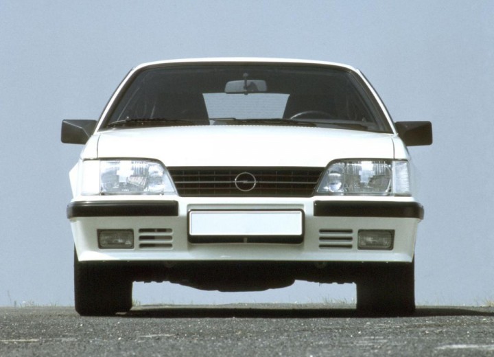 Technische Daten und Spezifikationen für Opel Monza A - picture 3