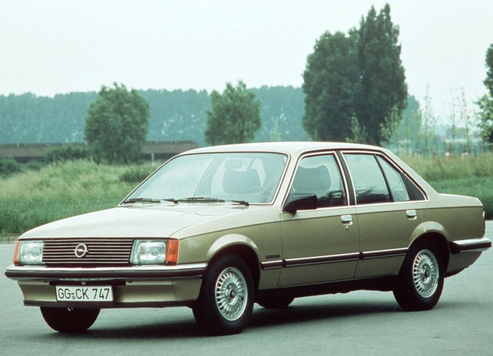 Technical specifications and characteristics for【Opel Rekord E】 - picture 1
