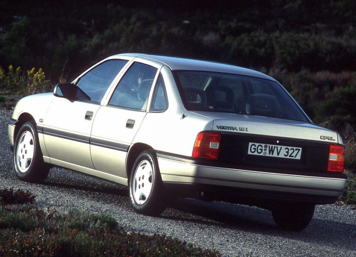 Технически характеристики за Opel Vectra A - picture 2