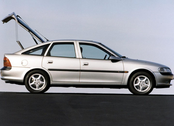 Technical specifications and characteristics for【Opel Vectra B CC】 - picture 4
