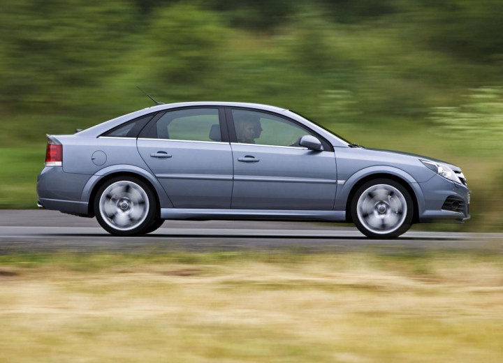 Caratteristiche tecniche di Opel Vectra C CC - picture 2