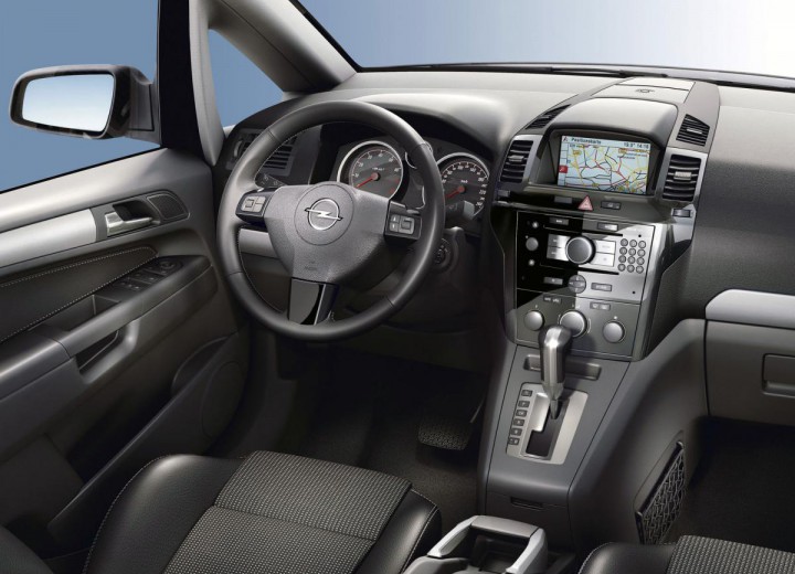 Especificaciones técnicas de Opel Zafira B - picture 5