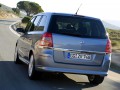Especificaciones técnicas de Opel Zafira B - picture 4
