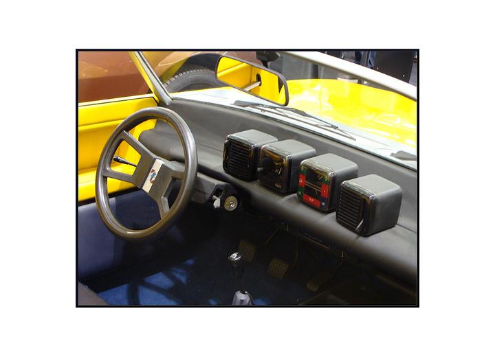 Technische Daten und Spezifikationen für Peugeot 104 Coupe - picture 4