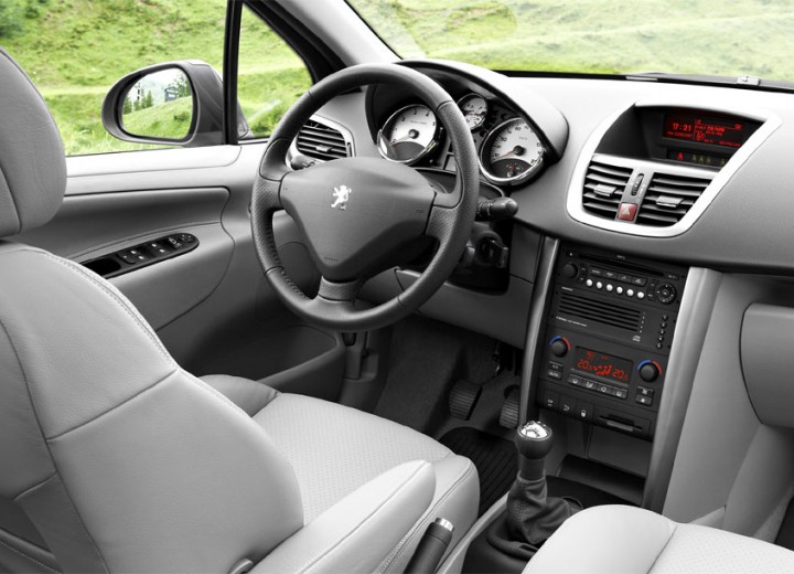 Technical specifications and characteristics for【Peugeot 207 SW】 - picture 4