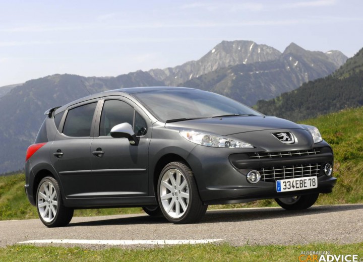 Technical specifications and characteristics for【Peugeot 207 SW】 - picture 2