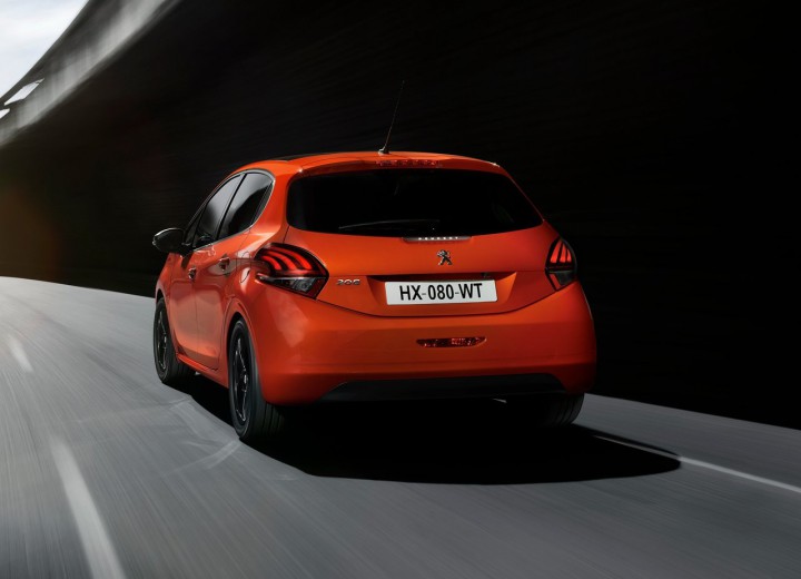 Технические характеристики о Peugeot 208 Restyling - picture 4