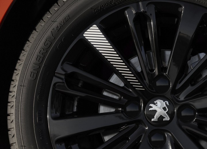 Технические характеристики о Peugeot 208 Restyling - picture 12
