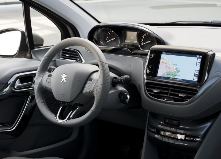 Технические характеристики о Peugeot 208 - picture 20