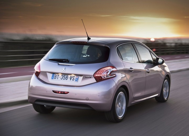 Технические характеристики о Peugeot 208 - picture 5