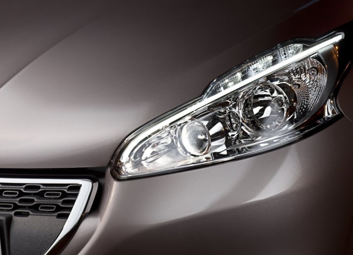 Технические характеристики о Peugeot 208 - picture 25