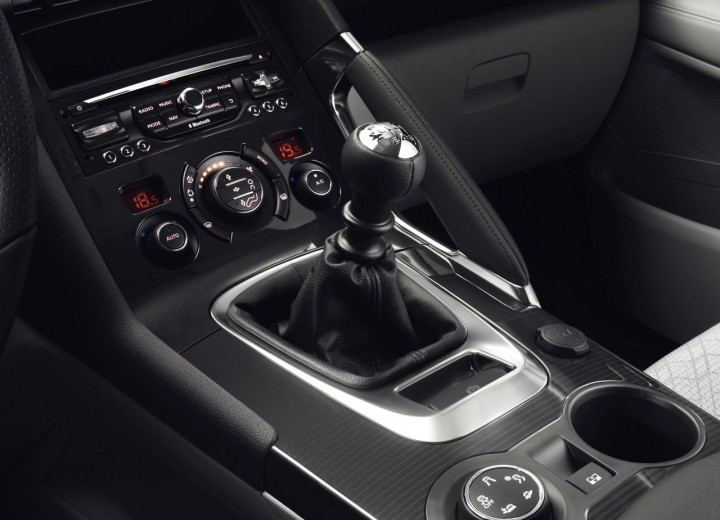 Especificaciones técnicas de Peugeot 3008 Restyling - picture 6