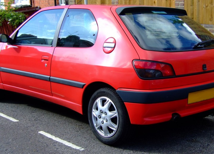Technical specifications and characteristics for【Peugeot 306 (7B)】 - picture 5
