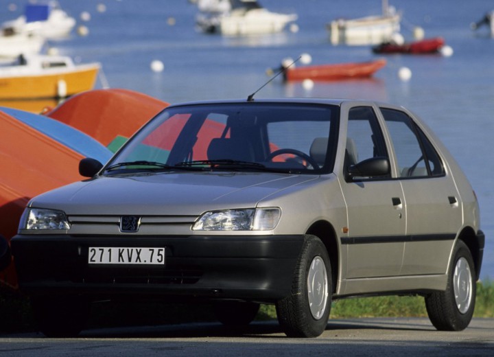 Technical specifications and characteristics for【Peugeot 306 (7B)】 - picture 1