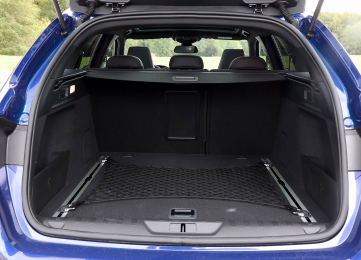 Caratteristiche tecniche di Peugeot 308 Restyling II SW - picture 8