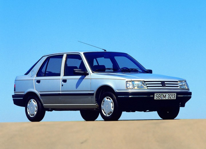 Technical specifications and characteristics for【Peugeot 309 I (10C,10A)】 - picture 1