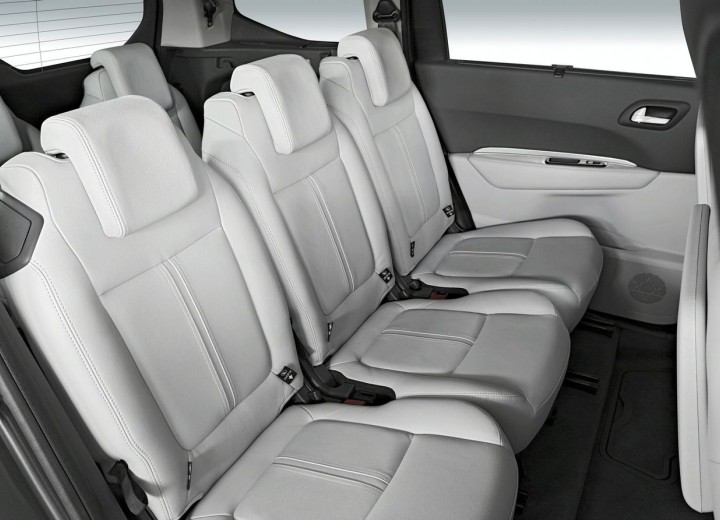 Technische Daten und Spezifikationen für Peugeot 5008 Restyling - picture 7