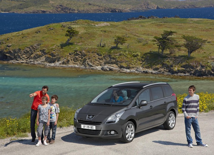 Technical specifications and characteristics for【Peugeot 5008】 - picture 4