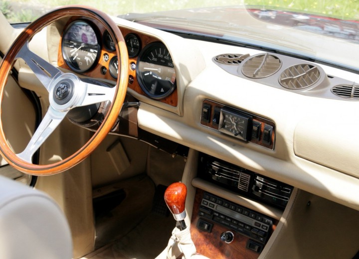 Especificaciones técnicas de Peugeot 504 Break - picture 6