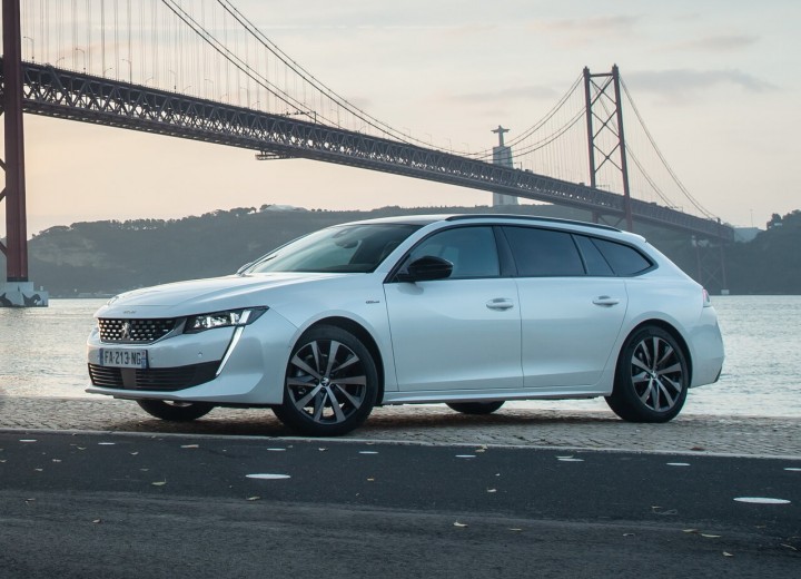 Technical specifications and characteristics for【Peugeot 508 II SW】 - picture 1