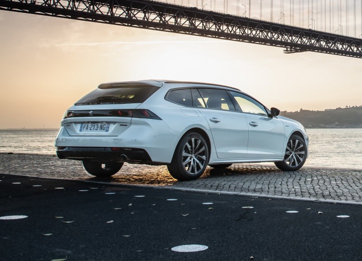 Technical specifications and characteristics for【Peugeot 508 II SW】 - picture 3