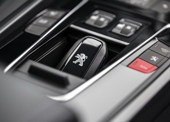 Technical specifications and characteristics for【Peugeot 508 Sedan Restyling】 - picture 11