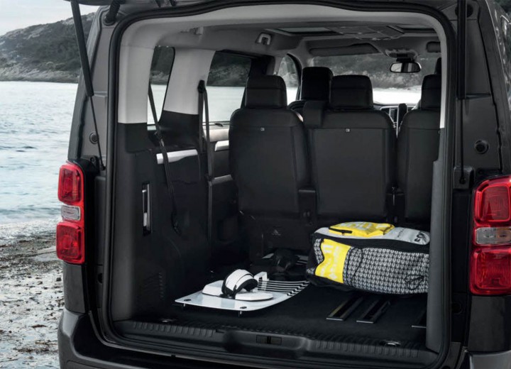 Especificaciones técnicas de Peugeot Traveler I - picture 10
