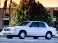 Technische Daten von Fahrzeugen und Kraftstoffverbrauch Plymouth Acclaim