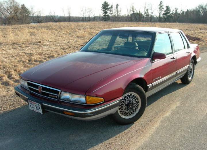 Technical specifications and characteristics for【Pontiac Bonneville】 - picture 2