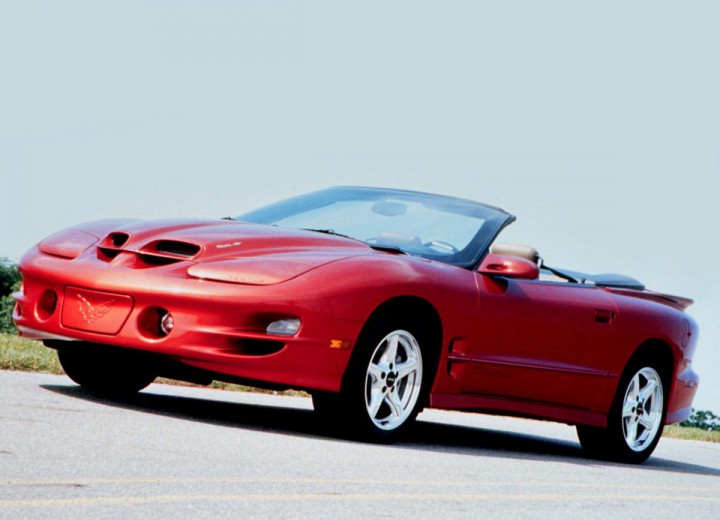 Технически характеристики за Pontiac Firebird IV Cabrio - picture 2