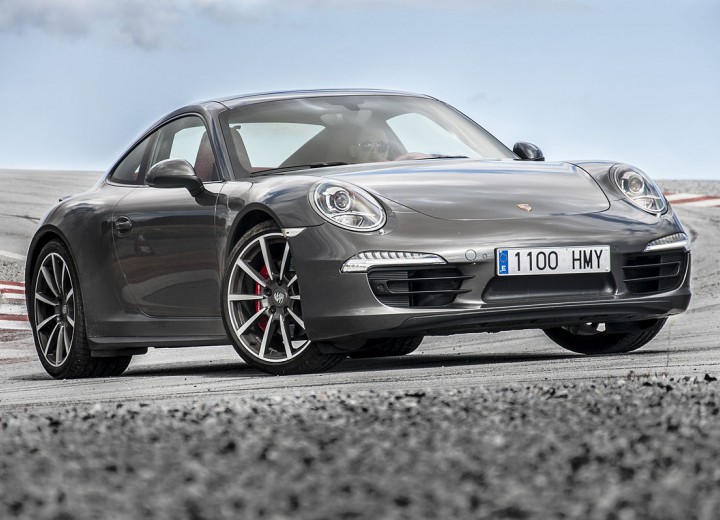 Technical specifications and characteristics for【Porsche 911 (991)】 - picture 5