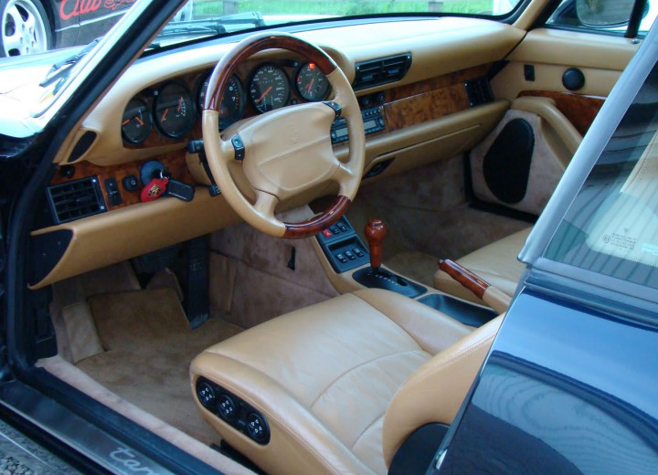 Technical specifications and characteristics for【Porsche 911 Targa (993)】 - picture 5