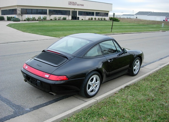 Technical specifications and characteristics for【Porsche 911 Targa (993)】 - picture 3