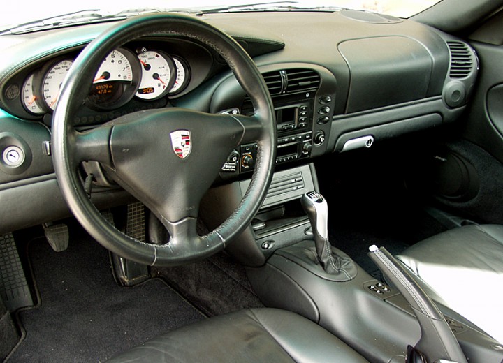 Technical specifications and characteristics for【Porsche 911 Targa (996)】 - picture 4