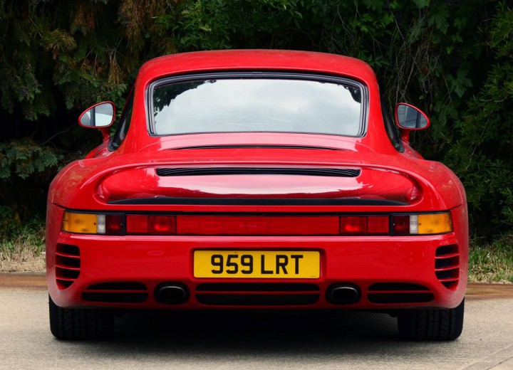 Caractéristiques techniques de Porsche 959 - picture 6