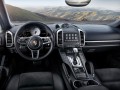 Caractéristiques techniques de Porsche Cayenne (958) Facelift - picture 7