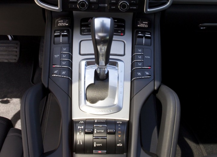 Τεχνικά χαρακτηριστικά για Porsche Cayenne (958) - picture 10