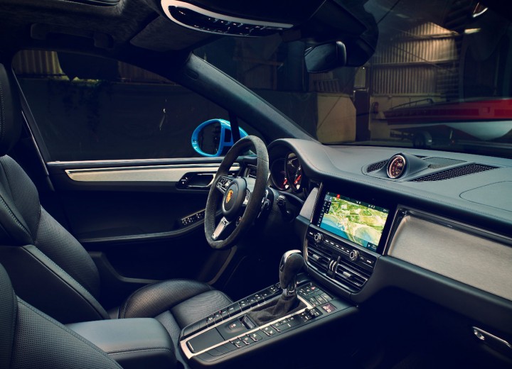 Technical specifications and characteristics for【Porsche Macan Restyling】 - picture 7
