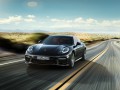 Caractéristiques techniques de Porsche Panamera I Restyling - picture 2