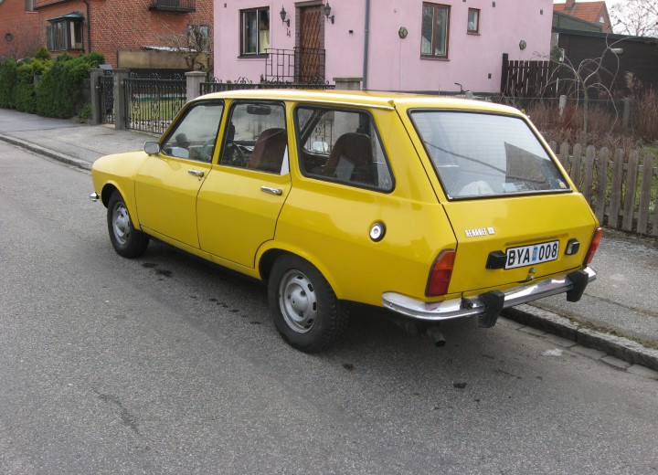 Технически характеристики за Renault 12 Variable - picture 1
