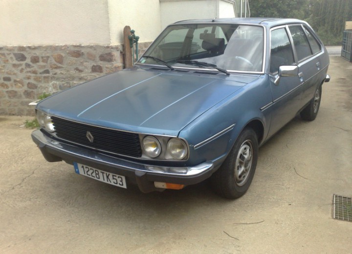 Технически характеристики за Renault 30 (127) - picture 1