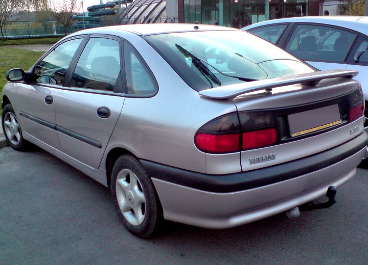 Технически характеристики за Renault Laguna (B56) - picture 3